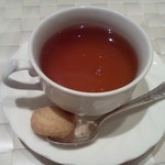 ビストロ ラ ベルポルト - 紅茶とクッキー