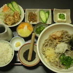 出水屋文左衛門 - ぶっかけうどん定食680円　…お盆に乗り切れません(^_^;)