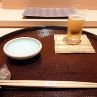 鮓処 ひろ志 - まずはビール