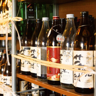Pair our signature Japanese and Kyushu Japanese-style meal with sake and shochu carefully selected by the manager.