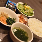 東天閣 - ランチ共通のライス・スープ・副菜等２０２０年１１月