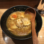 北海道ラーメンとカレー すずや - カレーラーメン