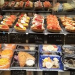 ボンタコス - このフレンチ惣菜が、むっちゃ美味しそうでした。次回、買って帰ります。