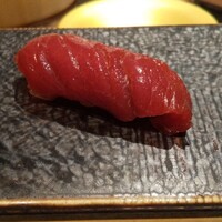 鮨 やまけん 銀座店 - マグロ