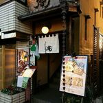 吉祥庵 - 店舗入口（お店は階段を上がった２階）