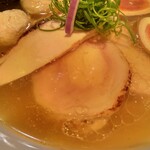 らーめん 鶏喰 - 3種類の鶏チャーシュー