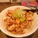 らーめん 鶏喰 - チャーシュー丼