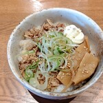 ra-mensuguha - ミニチャーシュー丼