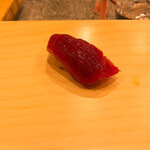 鮨 やすみつ - 赤身　大間産