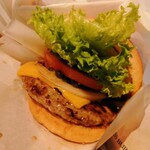 FRESHNESS BURGER - 