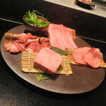 西麻布 焼肉 X - 