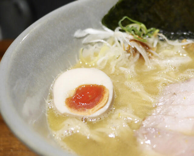 Homemade Ramen 青麦 （ホームメイド ラーメン アオムギ） - 大森海岸