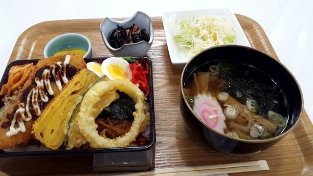 ドライブインこまち - 大久保（食堂）の写真