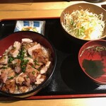 うなぎや せきの - やきとり丼セット