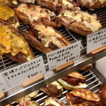 パンやきどころ RIKI - ドック系