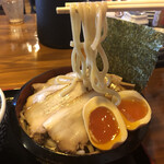 長州酒場 うおんちゅう - マグロチャーシューつけ麺