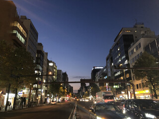 Suzuden - この街の路地裏にある渋い角打ち