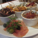 トラットリア ディペッシェ パッパーレ イタリア - 2012.05　前菜のお任せ盛り合せ