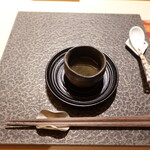 Sushi Shou - ミカン茶でスタート