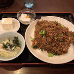 Chuuka Ryouri Shikibou - 豚の角煮チャーハン