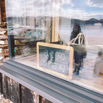 ブーランジェリー　ジン - 店舗前