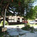 らーめんとcafe＋ベジ engawa - 店の入り口