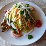 らーめんとcafe＋ベジ engawa - トマトつけめん大盛の「麺」