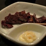 DEN - 自家製ビーフジャーキー