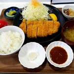 Katsu Semmon Sakamoto - 霧島ポークロースカツ定食