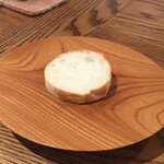 山地陽介 - パン