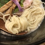 Sagamihara 欅 - 自家製中細ストレート麺