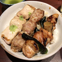 伊勢廣 京橋本店 - 「3本丼」1080円