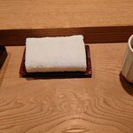 虎白 - ほうじ茶