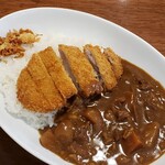 GUBIGABU - 但馬牛入り豚カツカレー