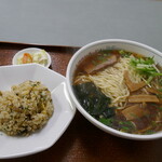 ヒマラヤラーメン - 高菜チャーハンセット大盛り900円