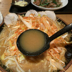味の八珍亭 - スープ