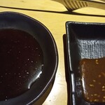 Wagyu ga Umai Private rooms Yakiniku Ramoon - 醬油醬與味噌醬