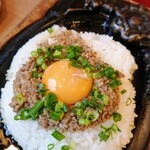 ブロンコ ビリー - オプションで　ご飯にビーフトッピング