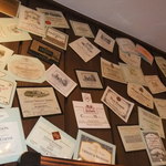 スリーズ - ワインのラベル