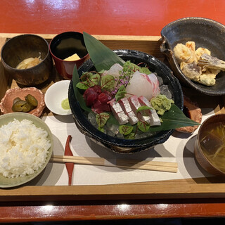 大国町駅でランチに使えるお店 ランキング 食べログ 大国町駅でランチに使えるお店 ランキング 食べログ