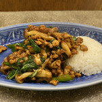 旅人シェフのタイ食堂 KHAO - ガパオガイ