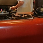 りょうりや 御旅屋 - 合鴨 焼いてます！