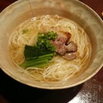 りょうりや 御旅屋 - 合鴨にゅうめん