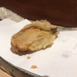 にい留 - 岩手 牡蠣
      →小籠包とも呼ぶ牡蠣の天風良はミルキーさだけでなく貝柱を楽しむ牡蠣！迸る旨味！旨い！