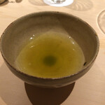 にい留 - 締めのお茶を飲みながら…大将との歓談のひと時(^^)