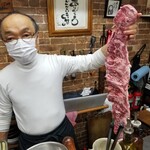 焼肉 かっぱ梶岡 - マスターとハラミ