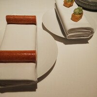 オマージュ - アミューズ