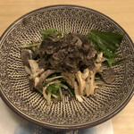 旬菜 おぐら家 - 大山鶏とクレソンのサラダのトリュフがけ