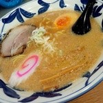 えびすラーメン - 布袋ラーメン　￥682