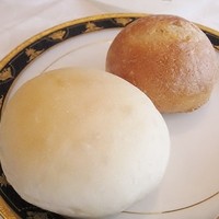 レストラン シャンボール - パン